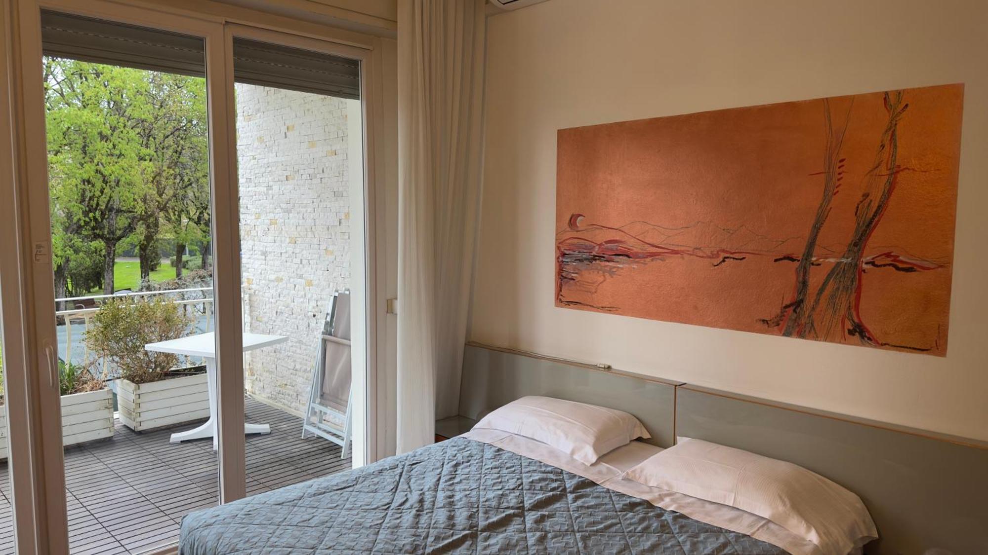 Hotel Luna Sirmione Buitenkant foto